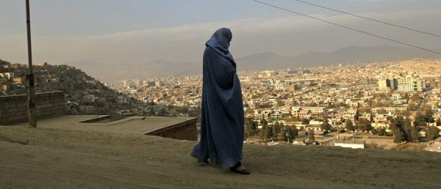 A rendőrségen is megerőszakolták az afgán lányt, akit korábban szexuális bántalmazás ért