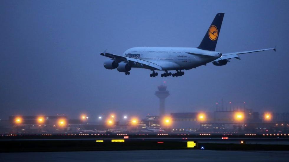 Magyar orvosnő élesztett újra egy férfit a Lufthansa járatán