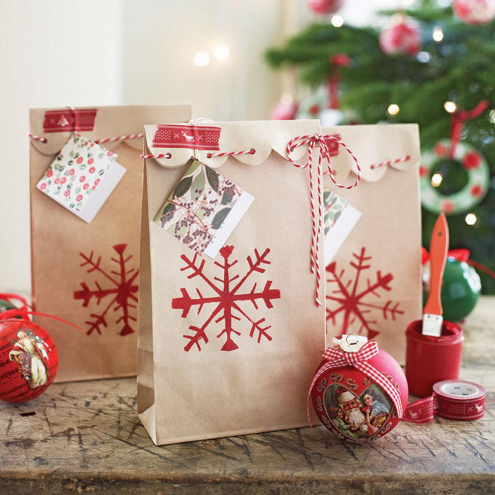 Kreatív ötletek a karácsonyi ajándékok csomagolásához