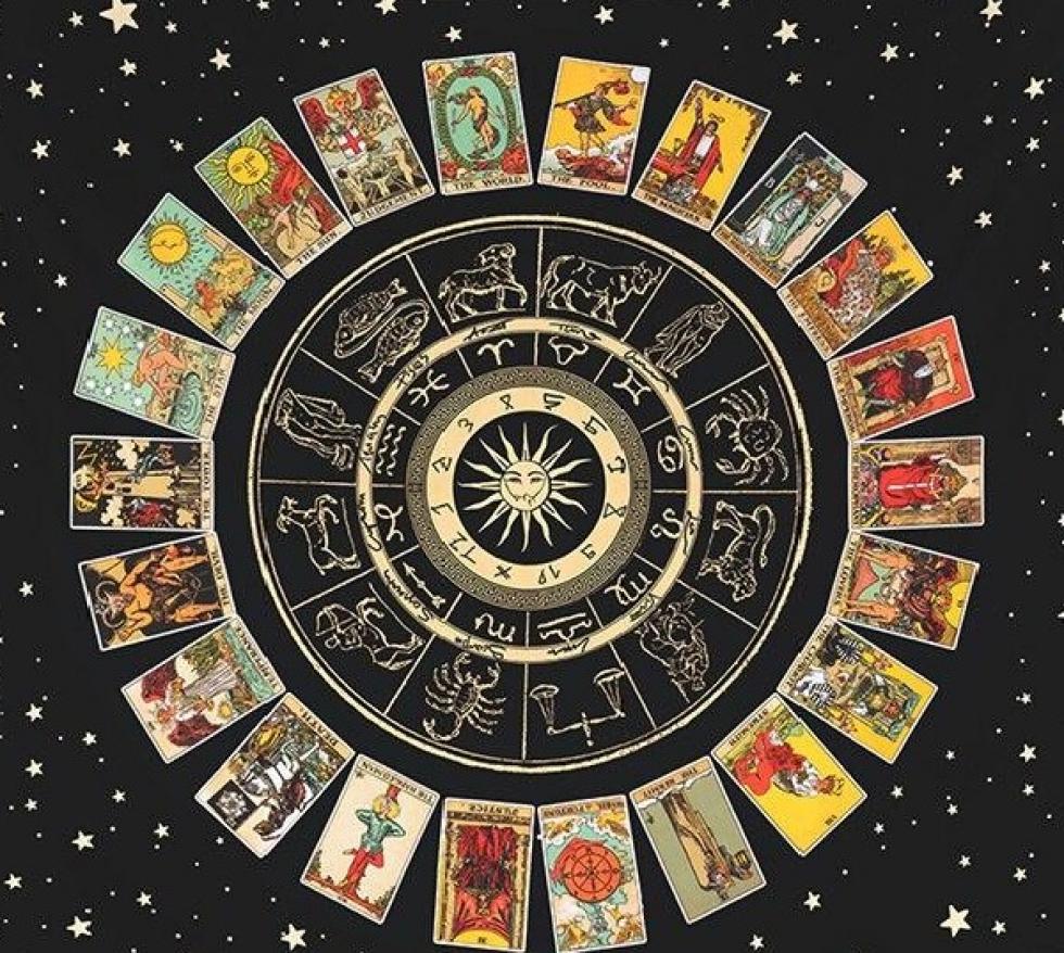 Augusztusi Tarot horoszkóp