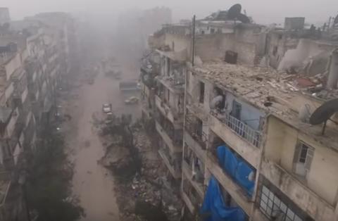Ez maradt Aleppóból – felküldték a drónt (18+)