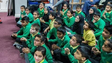 Muszlim diákok aránya meghaladja a keresztényekét a brit egyházi iskolákban