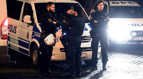 Migránsok lakta negyedben törtek ki zavargások Stockholmban – videó