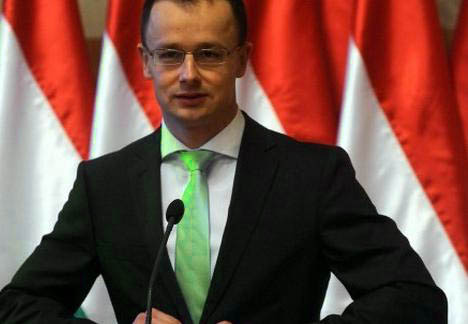 Szijjártó fogadta Szlovákia új budapesti nagykövetét
