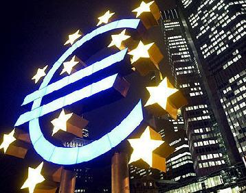Nem jutnak hitelhez a vállalatok, mélyülhet az euró övezet válsága