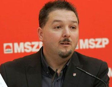 MSZP: a Fidesz-kormány a saját zsebe érdekében tevékenykedik