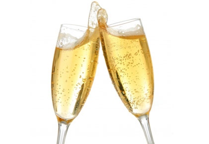 Az éves pezsgőmennyiség fele decemberben fogy el