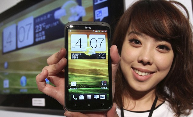 A tajvani HTC titkaival kereskedetek volna, lebuktak
