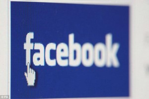  A tizenévesek 87 százaléka találkozott zaklatással a Facebook-on