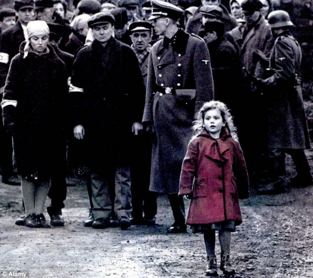 Trauma volt a piros kabátos kislánynak a Schindler listája