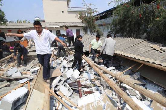 Földrengés a kínai Kanszu tartományban, halottak