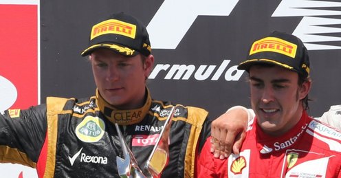 Räikkönen nem érti, miért panaszkodnak a többiek a gumikra