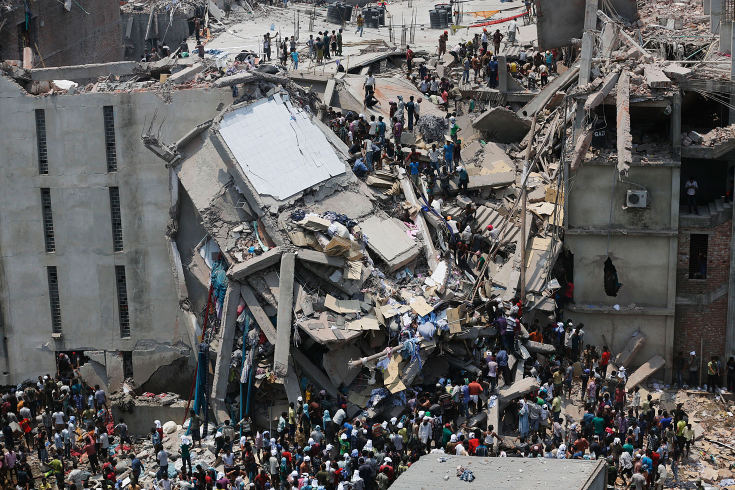 Beomlott egy textilgyár Bangladeshben - Képekkel