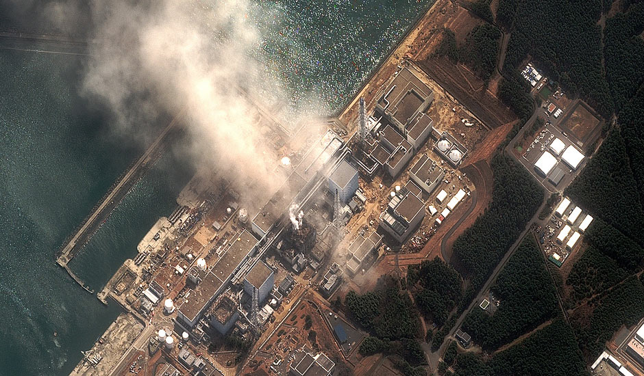 Fukusima miatt perli a japán kormányfőt elődje