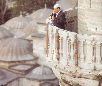 Megkérték a mecsetek müezzinjeit, hogy halkabban imádkozzanak