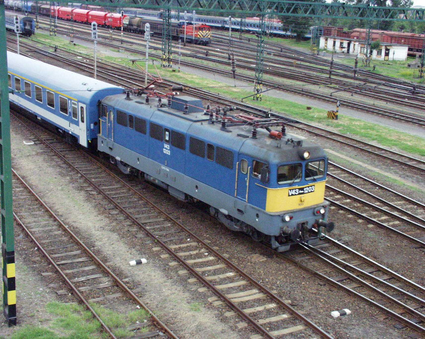 Késnek a vonatok a Budapest-Szolnok-Debrecen vonalon
