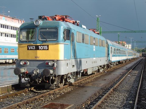 Késnek a vonatok a Budapest-Miskolc vonalon