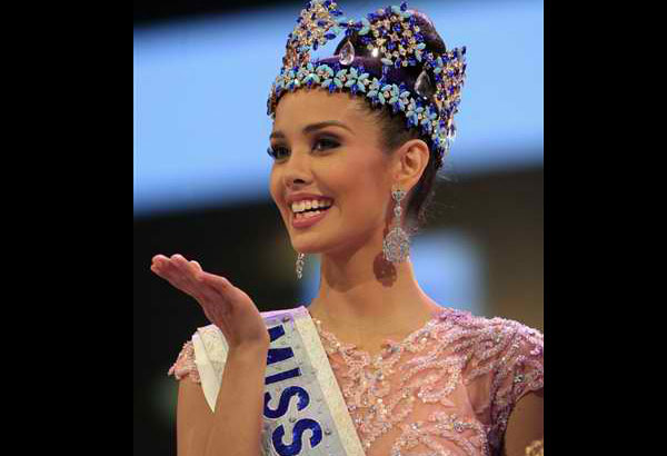 Fülöp-szigeteki lány lett a világszépe 2013-ban (fotókkal)