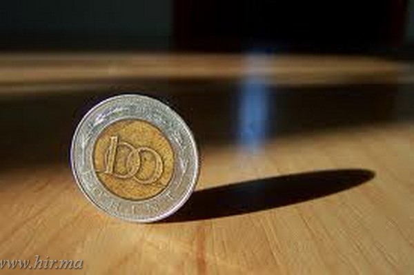Devizapiac - Valamelyest gyengült a forint