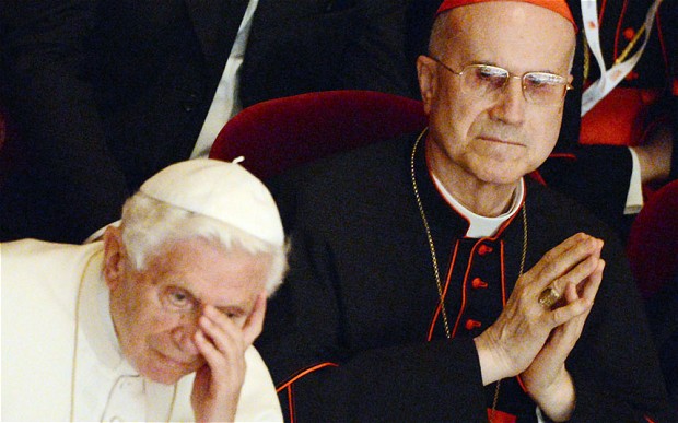 Kémek a Vatikánban?