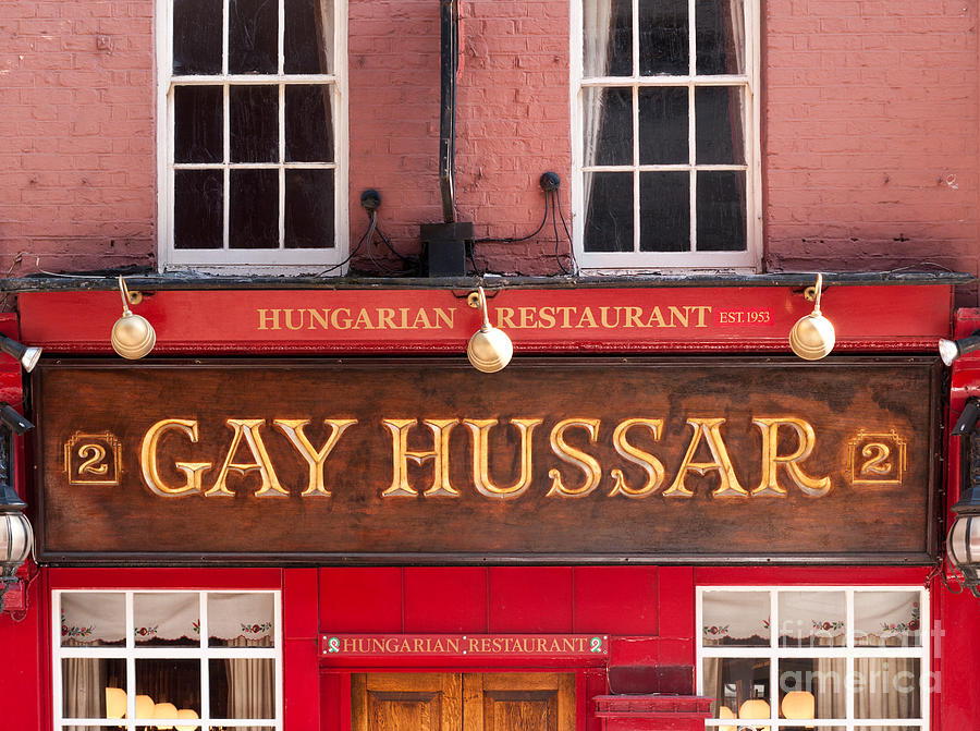 Bezár a londoni magyar étterem