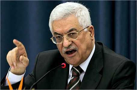 Abbász: Netanjahu még Hitlert is felmenti, hogy nekünk árthasson
