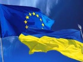Ukrajna-EU - Több mint százezren vonultak Kijev főterére Ukrajna EU-integrációjáért
