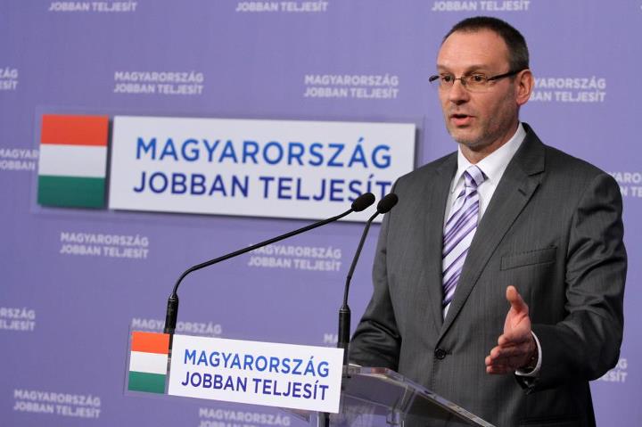 Választás 2014 - Fidesz: Magyarország a hátrányos helyzetű gyermekek ellátásában is jobban teljesít