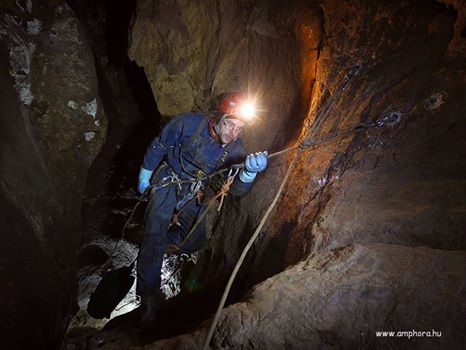 Új barlangi mélységi rekord a Bükkben