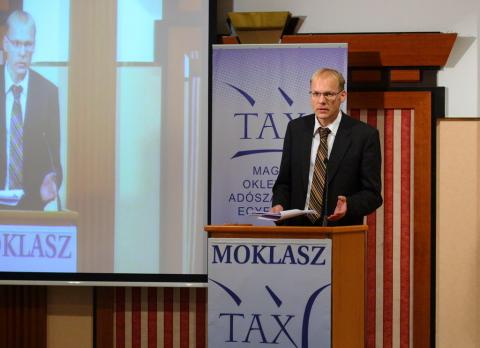 Adószakértők egyesülete: nemzetközi adózási konferencia a kis- és középvállalkozások adózási kérdéseiről