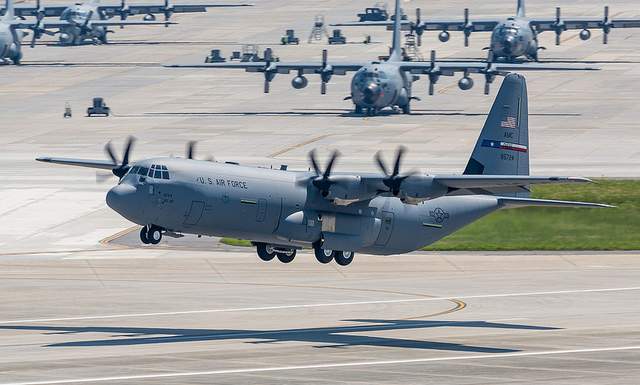 Halott potyautast találtak az amerikai légierő tehergépén