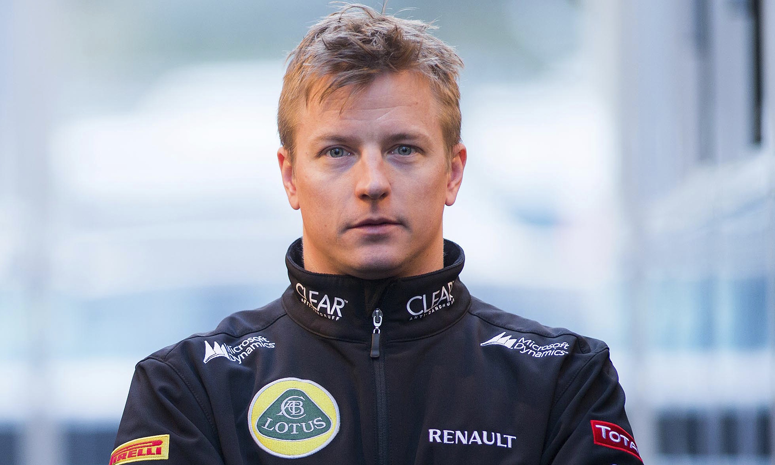 Brit Nagydíj - Räikkönen balesete miatt félbeszakadt a futam