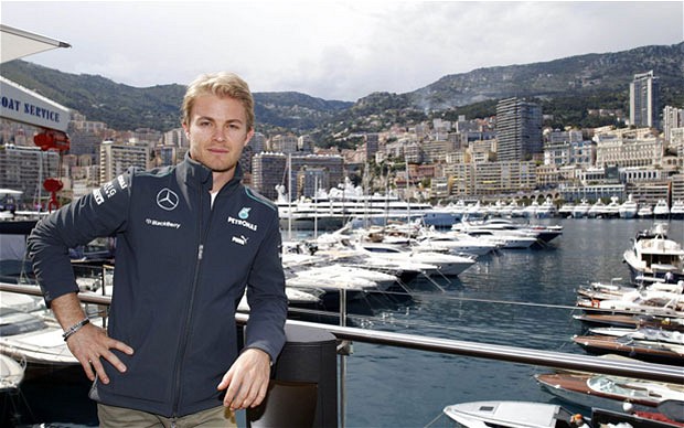 Hamilton: „Rosberg nem is német”