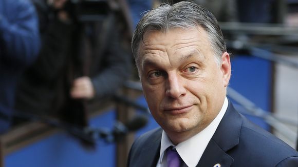 <b>...</b> számában Budapestről <b>Kester Eddy</b> Orbán Viktor tusnádfürdői beszédéről és <b>...</b> - ov1