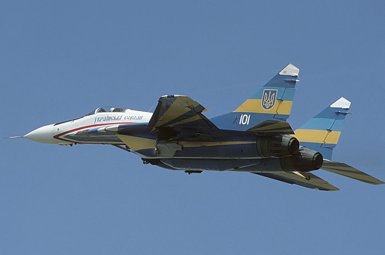 Ukrán válság - Kijev: orosz harci gép lőtt le egy ukrán vadászgépet