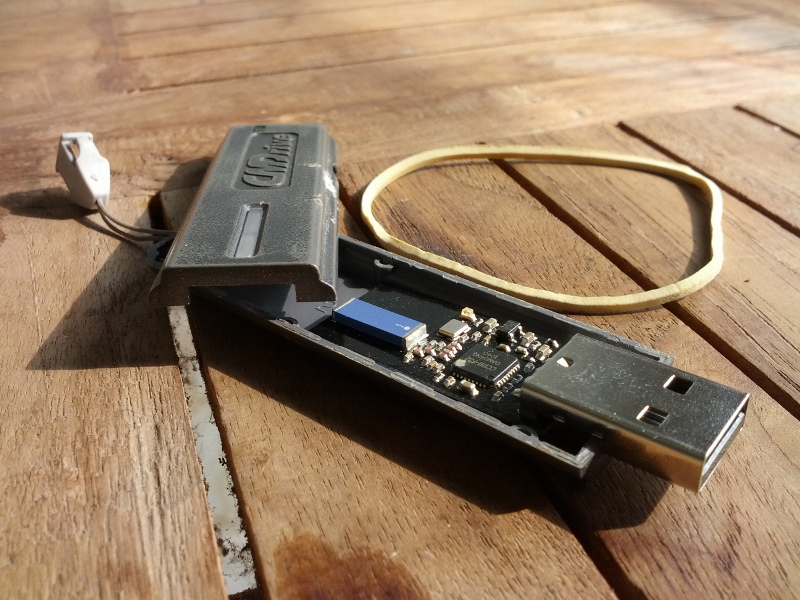 Ha bedugsz egy elektromos cigitöltőt a számítógéped USB portjába, a kínaiak feltörik a gépedet