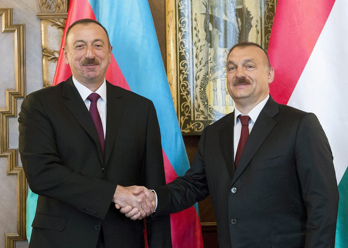 Azerbajdzsánban és Magyarországban közös, hogy mindkettő világos stratégia mentén irányított, vezetett, helyes irányba fordított ország.