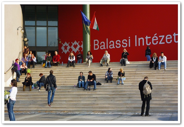 Hammerstein Judit: újra kell gondolni a Balassi Intézet működését