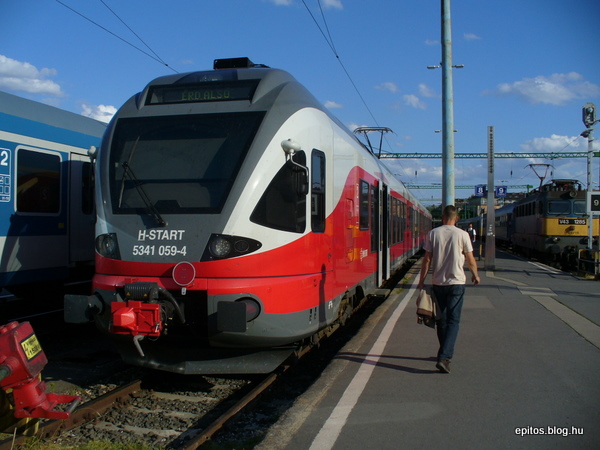 Vasárnaptól jelentős változások lesznek a székesfehérvári vasútállomáson és a dél-balatoni vonalon