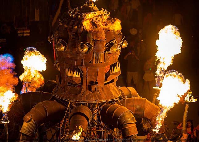 Burning Man a világ egyik legextrémebb fesztiválja – videó