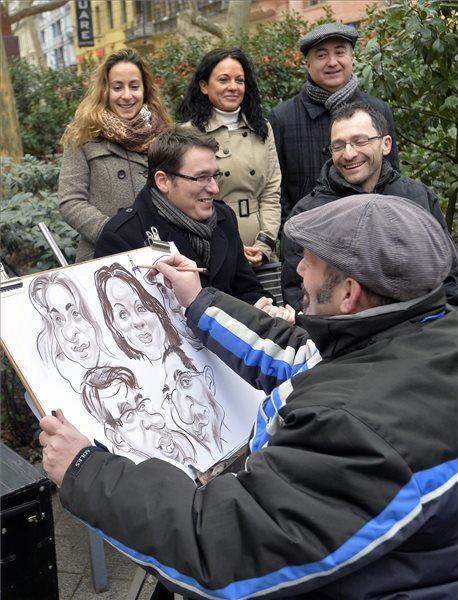 Párizsi vérengzés - Karikatúrát készíttettek magukról a PM politikusai