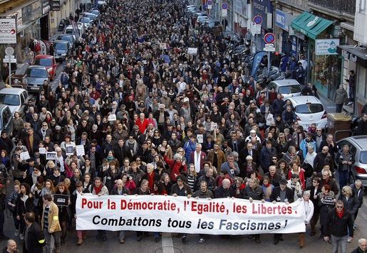 Párizsi vérengzés - Európai lapok a franciaországi demonstrációkról