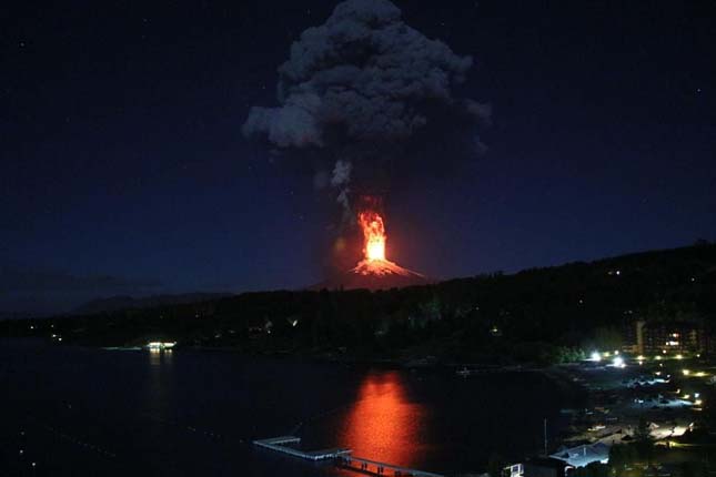 Dél-Amerika egyik legaktívabb vulkánja kitört! – videók