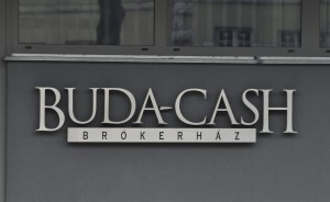 Buda-Cash - Áder: az MSZP elutasította a takarékszövetkezeti törvényt