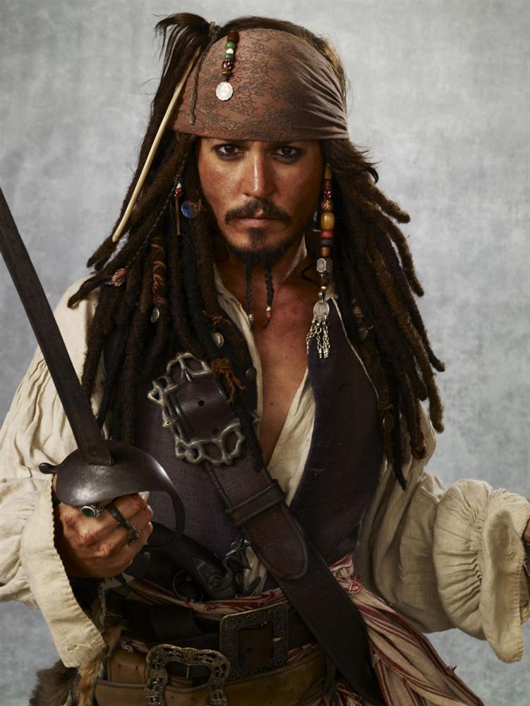 Késsel támadt a Jack Sparrownak öltözött őrült