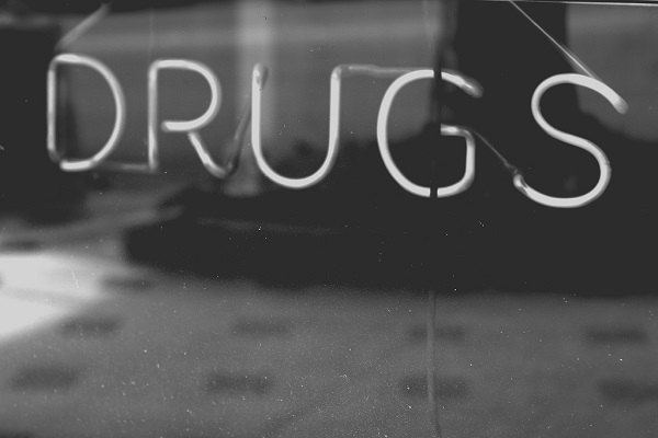 Józsefvárosi kábítószerügyi fórum: korcsoportonként kell azonosítani a drogok következményeit