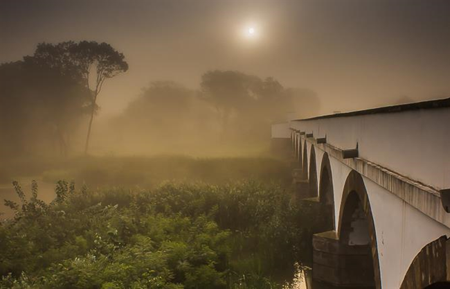 Így ébredt egy hajnalon a legendás hortobágyi Kilenclyukú híd