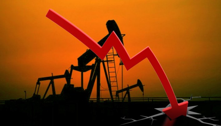 Ukrán válság - Fitch: többet ártanak a szankciók az orosz olajipari cégeknek, mint az olcsó olaj