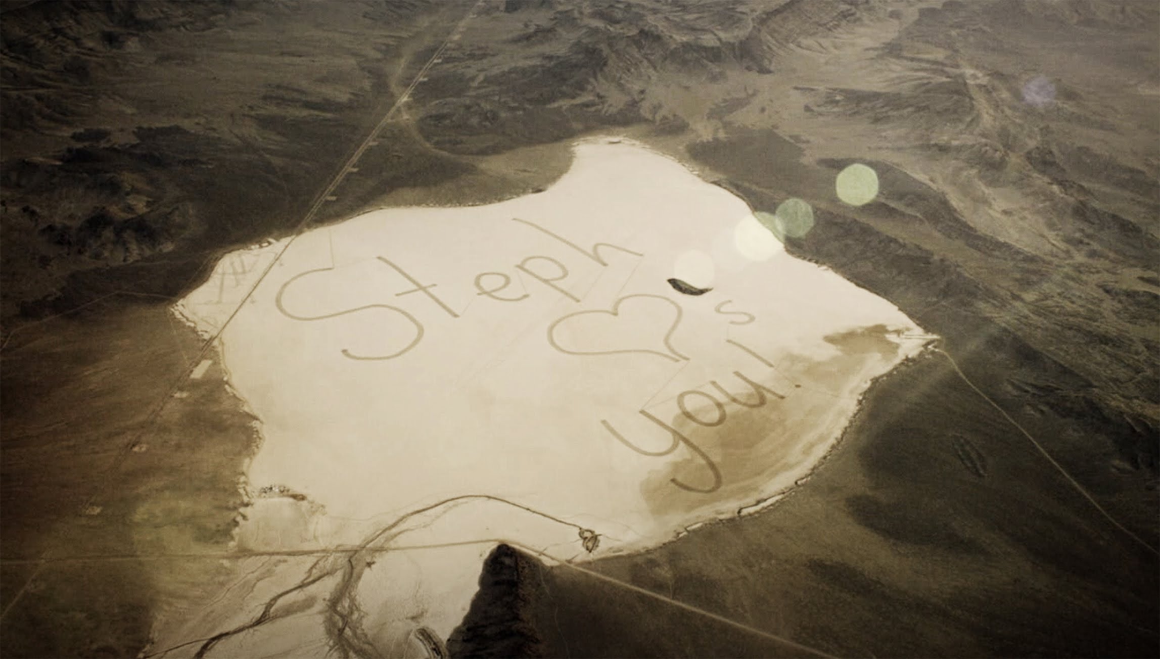 Üzenetet küldött a lány édesapjának a világűrbe – videó