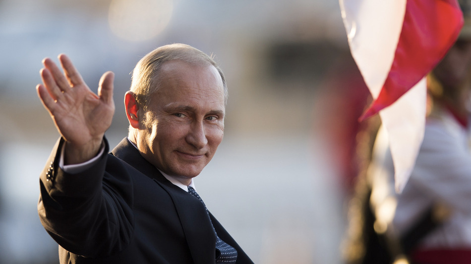 Putyin lecserélte elnöki kabinetjének vezetőjét